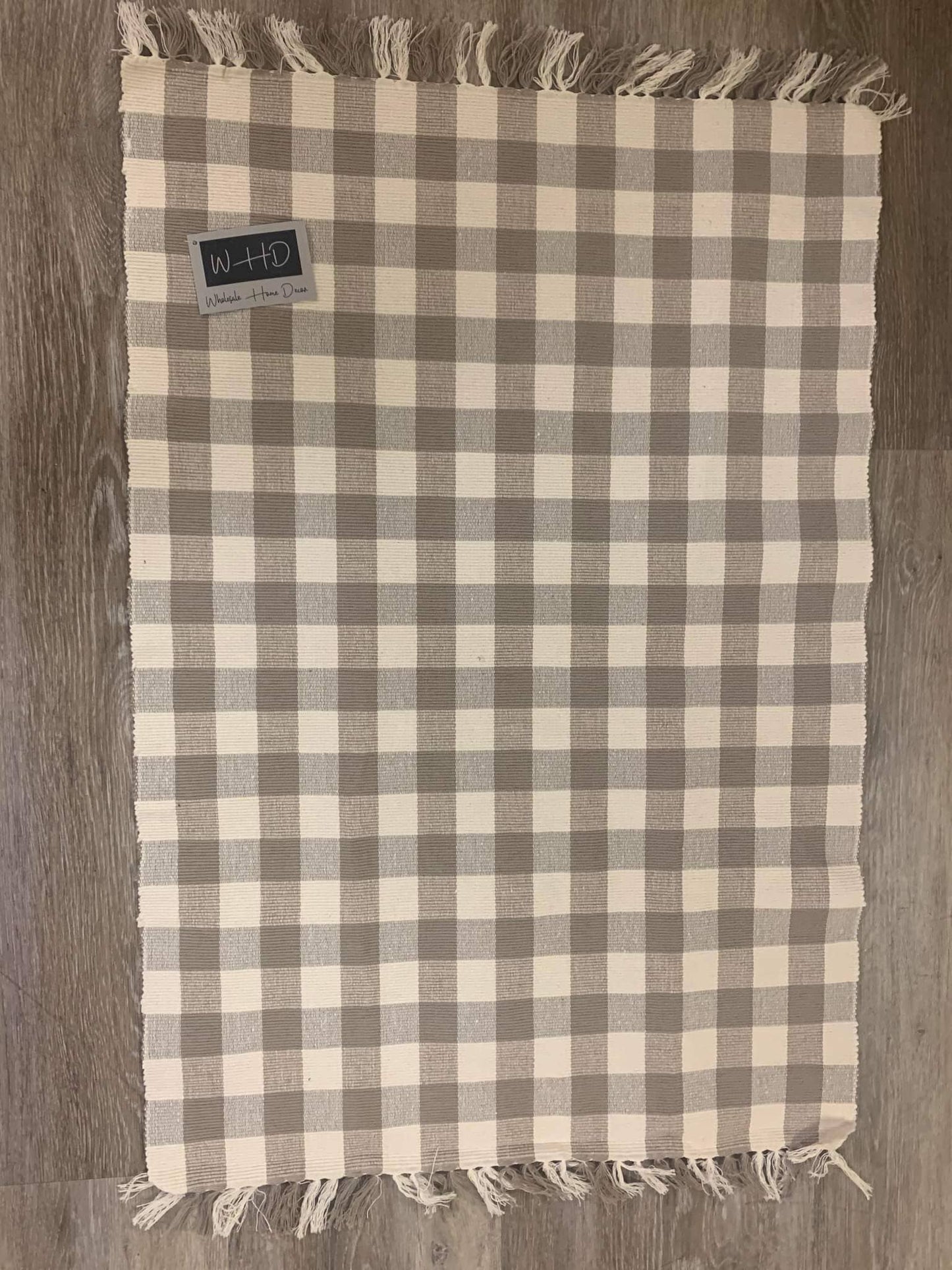 Brown Check Rug 20x30in