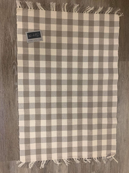 Brown Check Rug 20x30in