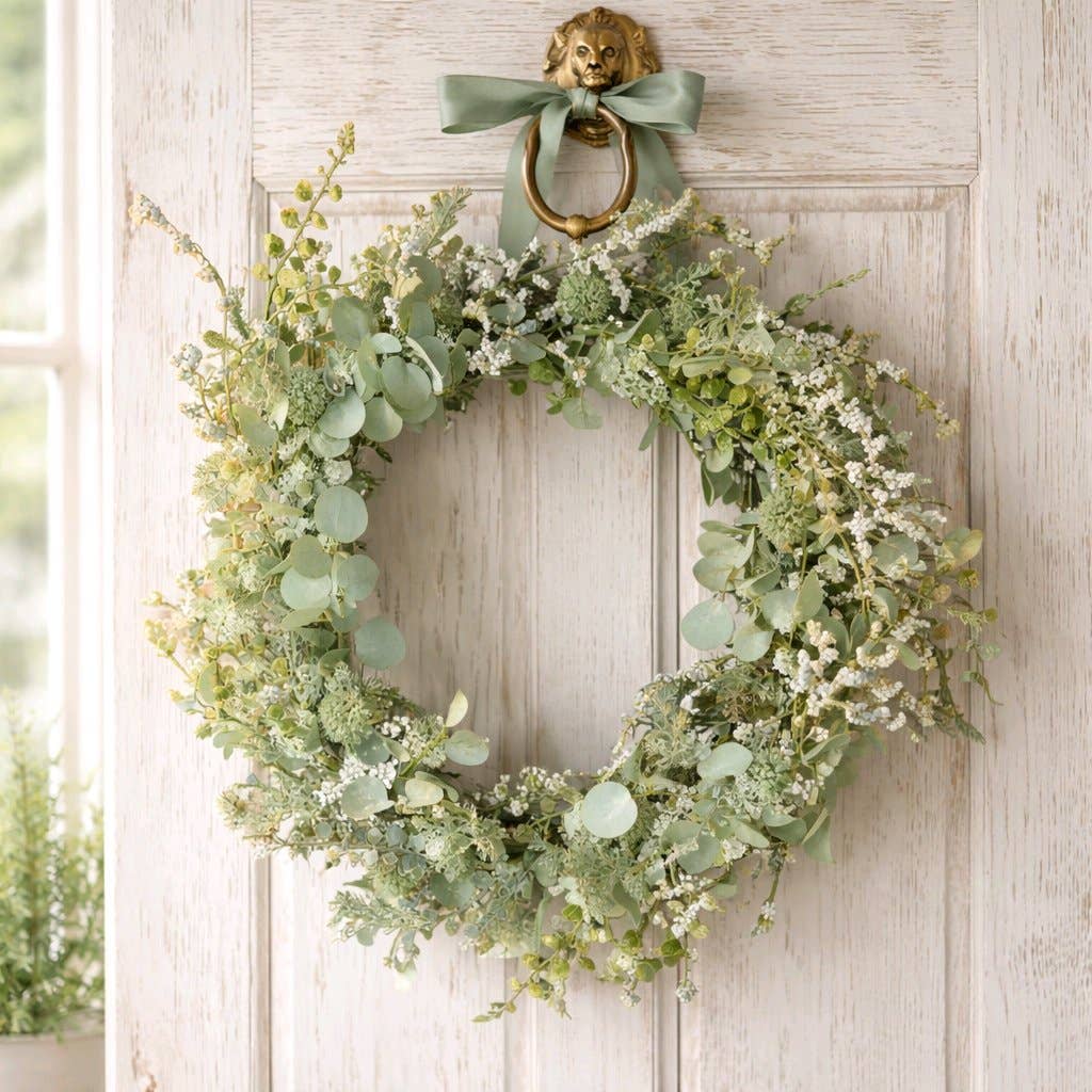 Soft Whisper 24in Wreath