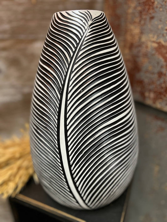 New Zealand Genie Vase 12in