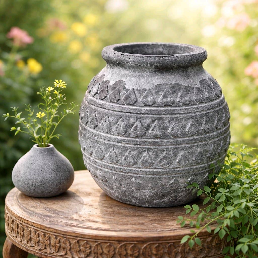 Diamond Pot 7x7in